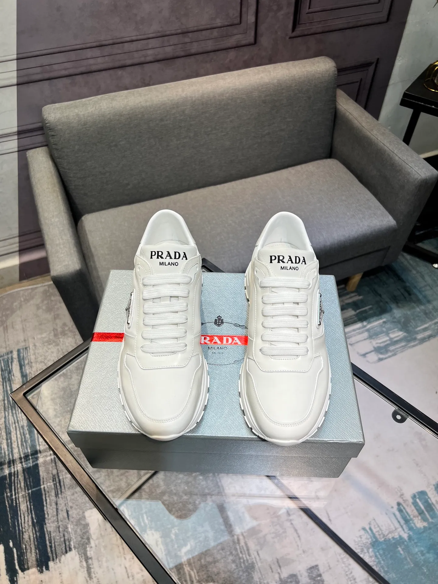 Men's shoes 💰540 PRADA "Prada" casual shoes Regular size: 38-44 (45 can be customized) Product material: Selected cowhide material, genuine leather lining, original outsole